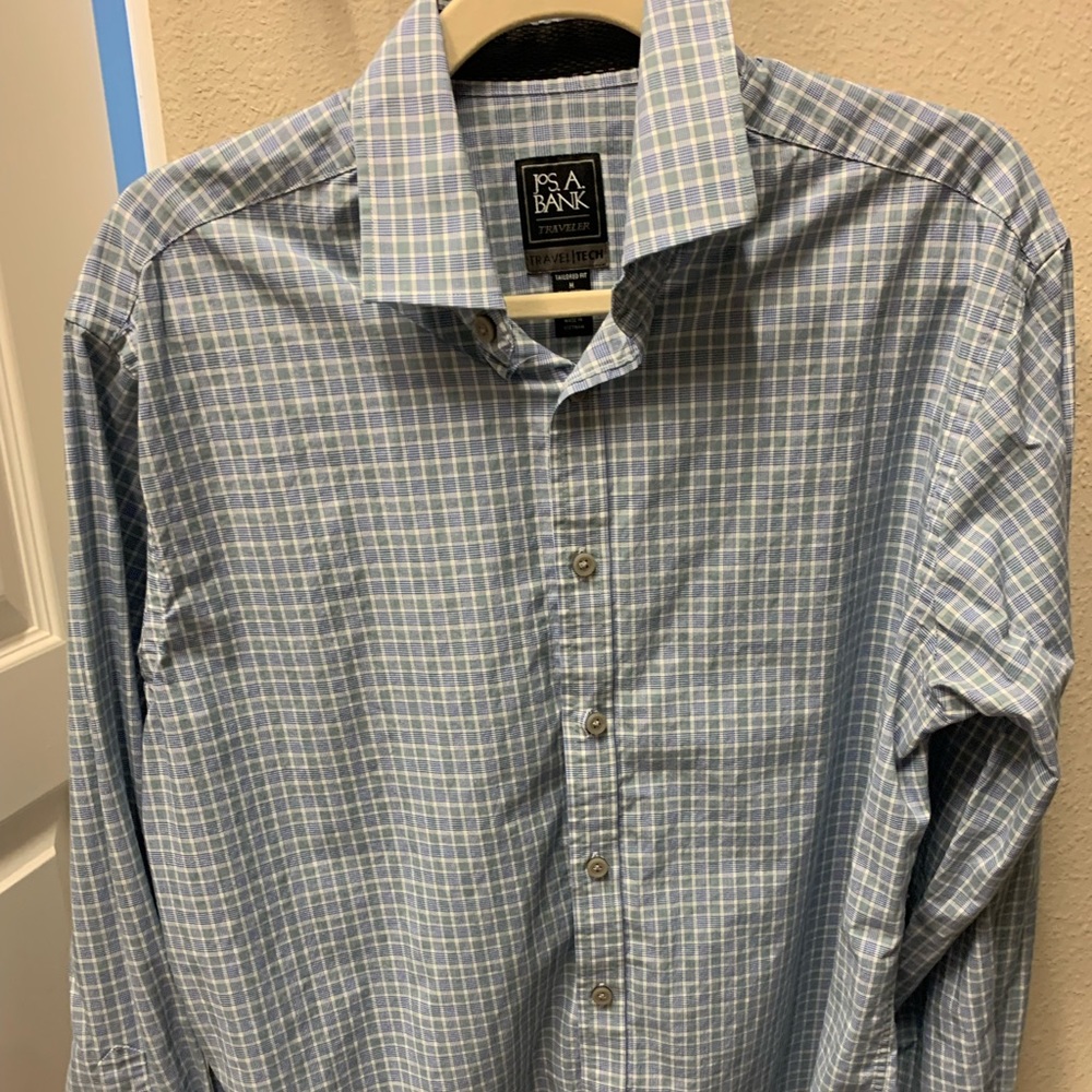 Men’s EUC Jos A Bank Travel Tech (wrinkle free) Button Down Dress Shirt
